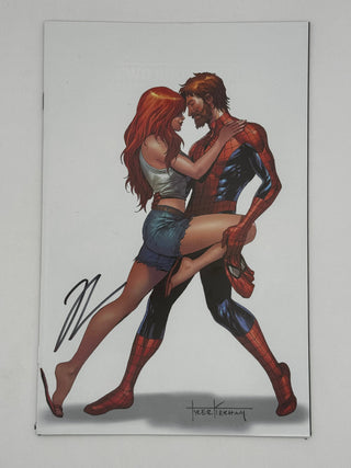 Ultimate Spider-Man #4 Unknown Comics Tyler Kirkham Exclusive Convention Virgin Variant - Signed by Jonathan Hickman!